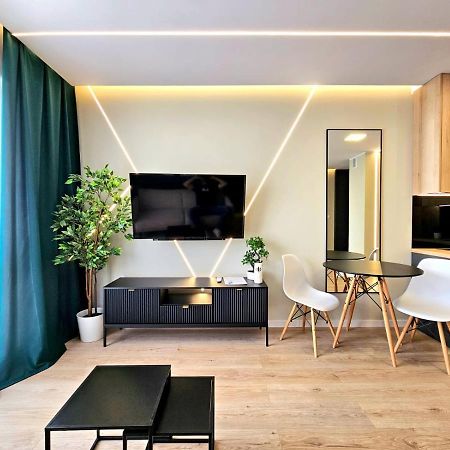Nowy Apartament 53 Z Klimatyzacja Apartment Ilawa Bagian luar foto
