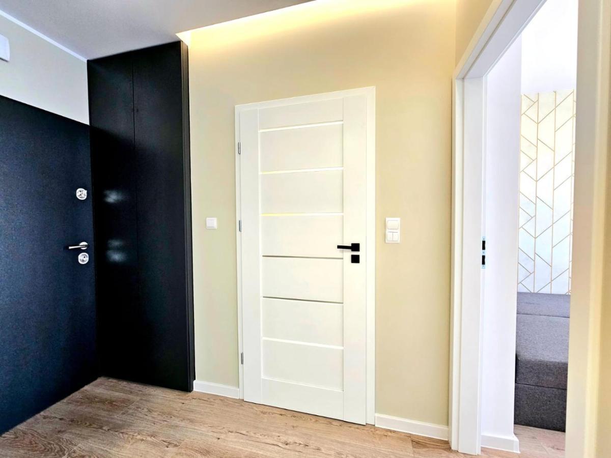 Nowy Apartament 53 Z Klimatyzacja Apartment Ilawa Bagian luar foto
